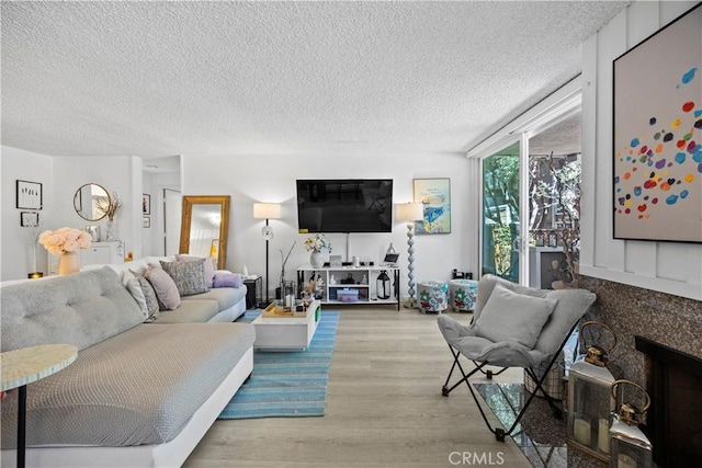 6315 Green Valley Cir Unit 100, Culver City, CA 90230 - photo 12