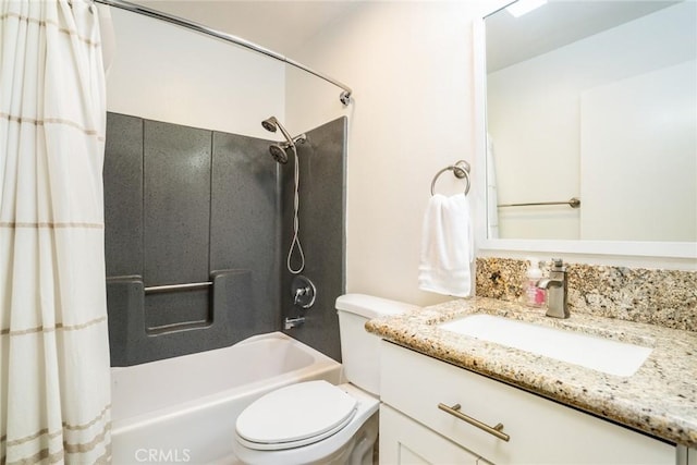 16521 Grunion Ln Unit 207, Huntington Beach, CA 92649 - full bathroom with shower / bath combination with curtain and vanity