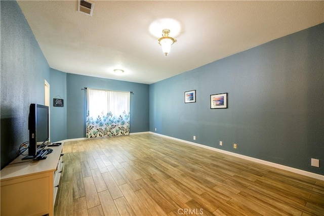 5004 Crandallwood Dr, Fremont, CA 94555 - photo 17