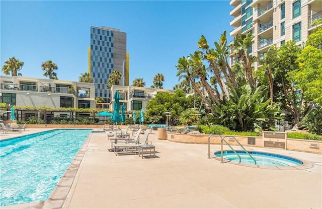 1199 Pacific Unit 1303, San Diego, CA 92101 - community pool featuring a patio and a community hot tub