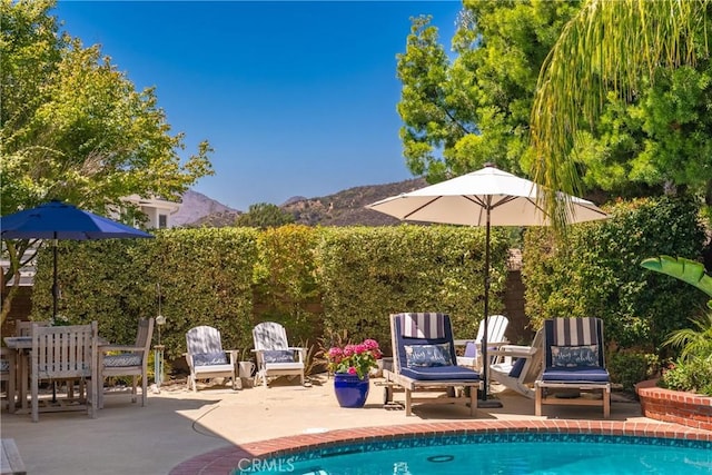 968 Saddlehorn Pl, Newbury Park, CA 91320 - outdoor pool with a patio area and a mountain view