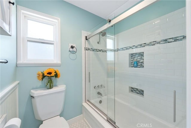 968 Saddlehorn Pl, Newbury Park, CA 91320 - bathroom featuring enclosed tub / shower combo and toilet