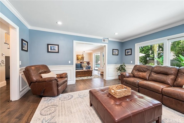 968 Saddlehorn Pl, Newbury Park, CA 91320 - living area with plenty of natural light, wood finished floors, wainscoting, recessed lighting, and ornamental molding