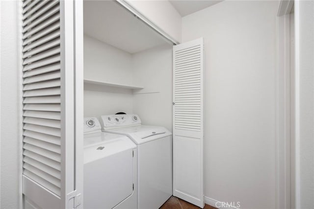 33072 Ocean Rdg, Dana Point, CA 92629 - laundry room with washer and dryer