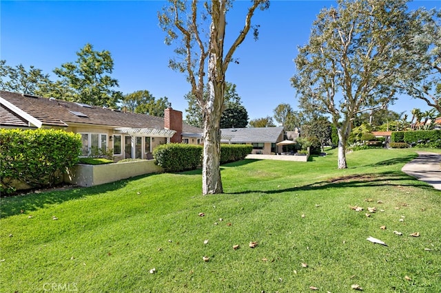 2719 Vista Umbrosa, Newport Beach, CA 92660 - view of green lawn