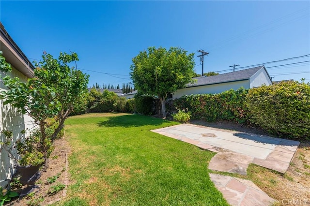 2605 Robinson St, Redondo Beach, CA 90278 - view of yard with a patio area