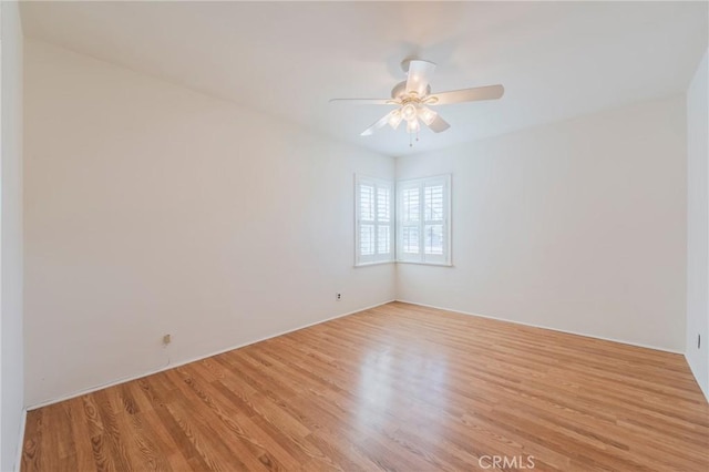 2605 Robinson St, Redondo Beach, CA 90278 - unfurnished room featuring light wood-type flooring and a ceiling fan
