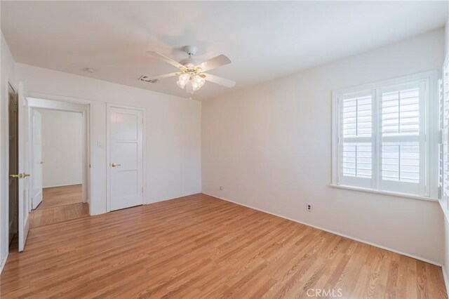 2605 Robinson St, Redondo Beach, CA 90278 - spare room with light wood finished floors and a ceiling fan