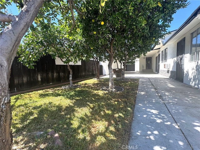 7892 8th St, Buena Park, CA 90621 - view of yard featuring a patio area