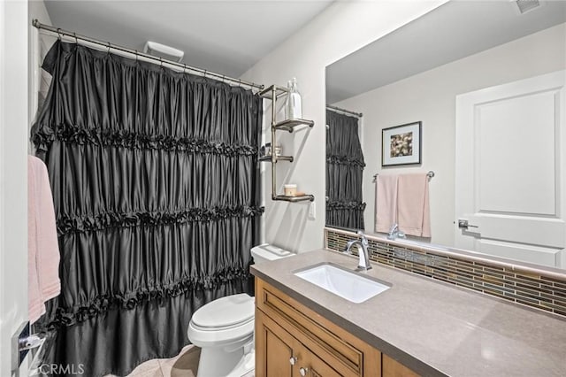 3 Stockmen Rd, Ladera Ranch, CA 92694 - bathroom with vanity, backsplash, and a shower with shower curtain