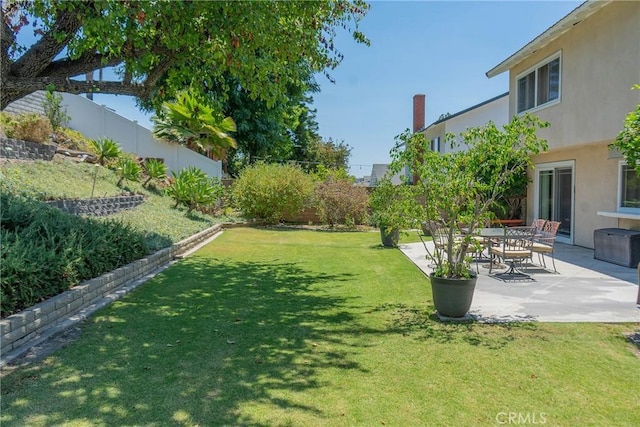 24612 Artemia Ave, Mission Viejo, CA 92691 - fenced backyard with a patio area
