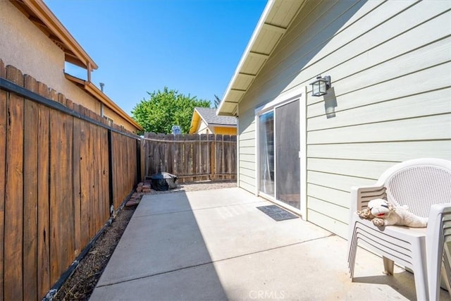 1812 Riverside Ave, Paso Robles, CA 93446 - fenced backyard featuring a patio