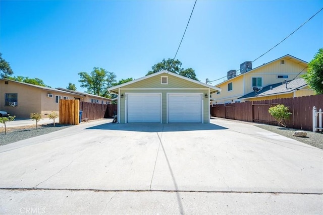 1812 Riverside Ave, Paso Robles, CA 93446 - view of detached garage