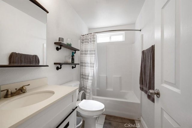 1812 Riverside Ave, Paso Robles, CA 93446 - bathroom featuring vanity and shower / bath combo