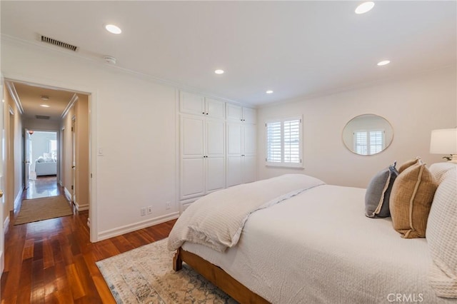 426 Via La Selva, Redondo Beach, CA 90277 - bedroom with ornamental molding, dark wood-style floors, recessed lighting, and a closet