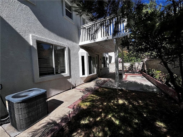 16340 Willowmist Ct, Chino Hills, CA 91709 - fenced backyard with a patio area and a balcony