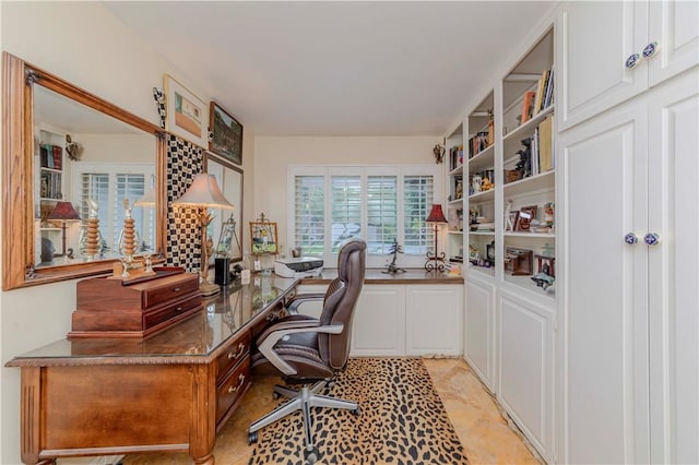 662 Via Zapata, Riverside, CA 92507 - view of home office