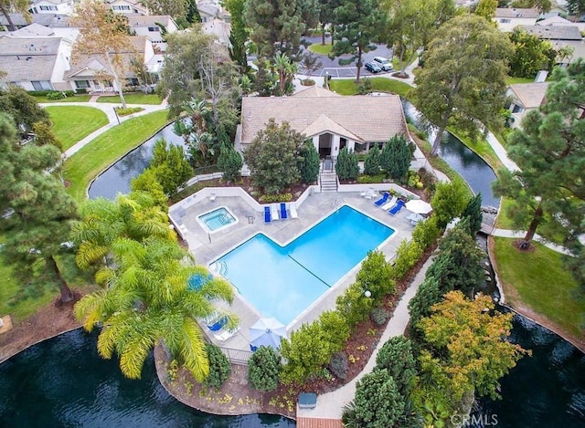 2007 W W Wind, Santa Ana, CA 92704 - aerial perspective of suburban area with a pool and a large body of water