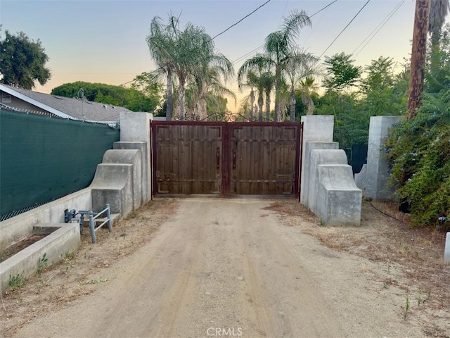 13573 Gladstone Ave, Sylmar, CA 91342 - photo 1