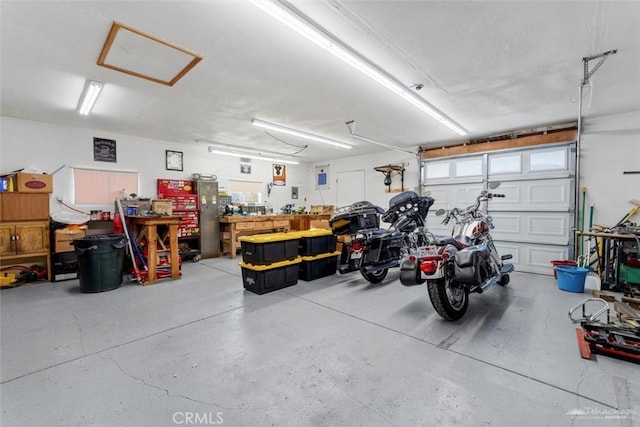 23309 Tak Ct, Tehachapi, CA 93561 - garage with a workshop area