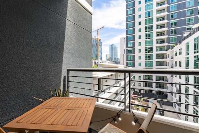 425 W Beech St Unit 613, San Diego, CA 92101 - balcony featuring a view of city