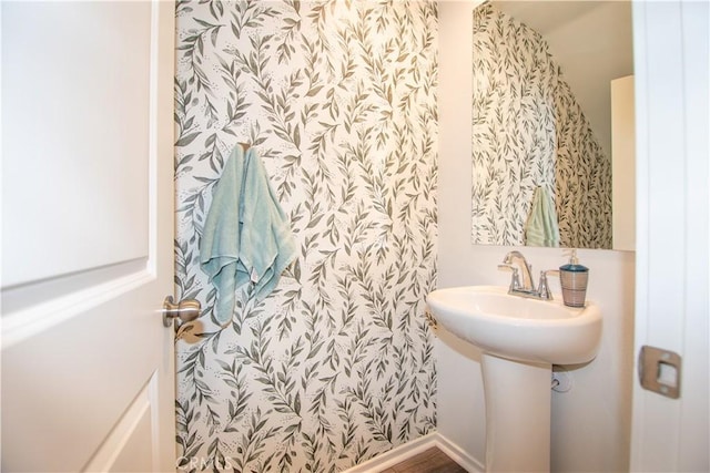 29392 Tourmaline Way, Winchester, CA 92596 - bathroom featuring a sink