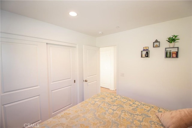 29392 Tourmaline Way, Winchester, CA 92596 - bedroom with a closet and recessed lighting