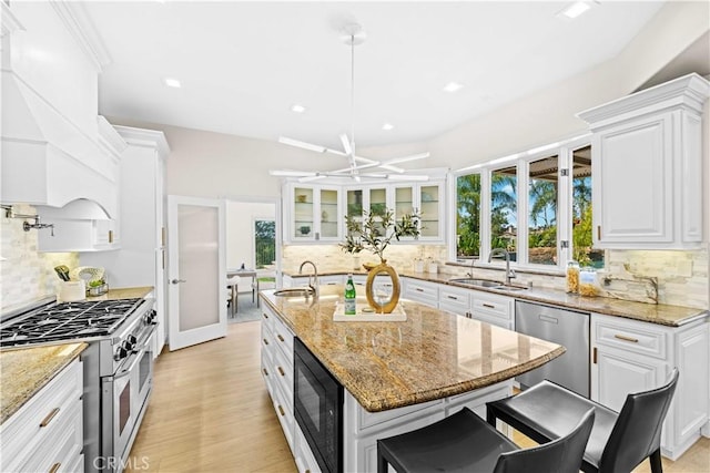 8125 E Oxley Ct, Anaheim Hills, CA 92808 - photo 14