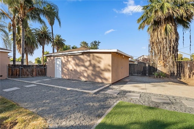 8626 Stark St, Riverside, CA 92504 - view of garage