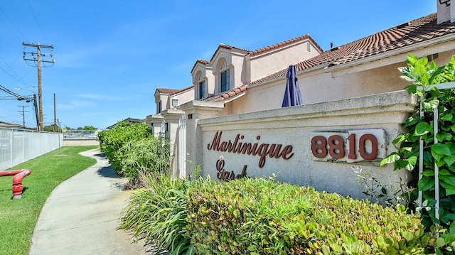 8810 Hewitt Pl Unit 2, Garden Grove, CA 92844 - view of community sign