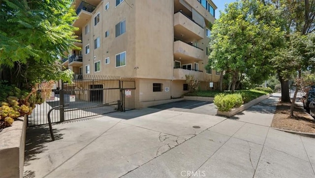 1115 Cordova St Unit 207, Pasadena, CA 91106 - view of apartment building / complex