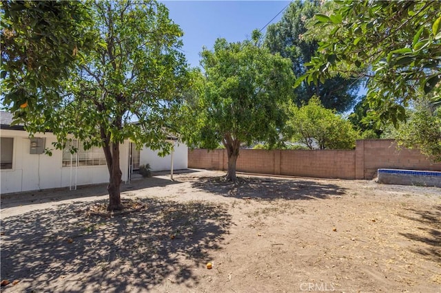 8825 Sophia Ave, North Hills, CA 91343 - view of fenced backyard