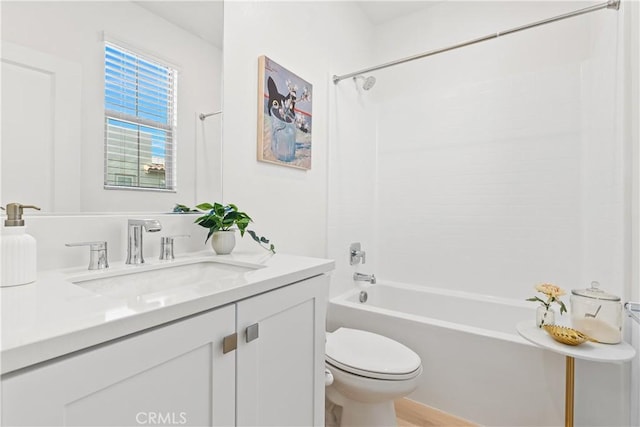 90 Harness Way, Rancho Mission Viejo, CA 92694 - full bathroom with vanity and bathing tub / shower combination