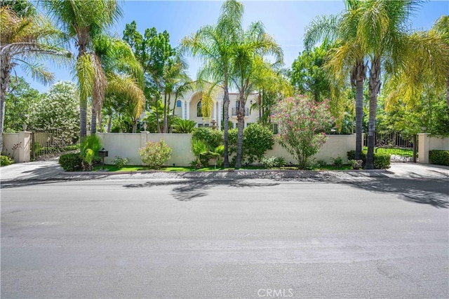5108 Otis Ave, Tarzana, CA 91356 - photo 3