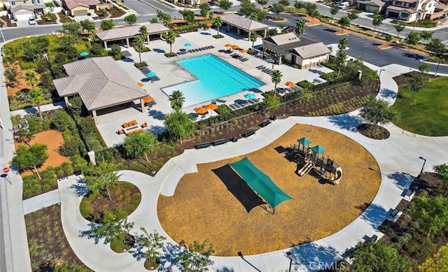 1415 Opal Ct, Beaumont, CA 92223 - aerial view of residential area featuring a pool area
