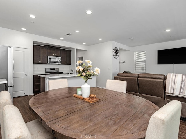 29425 Bovenzi Way, Winchester, CA 92596 - dining area featuring recessed lighting and dark wood-style flooring