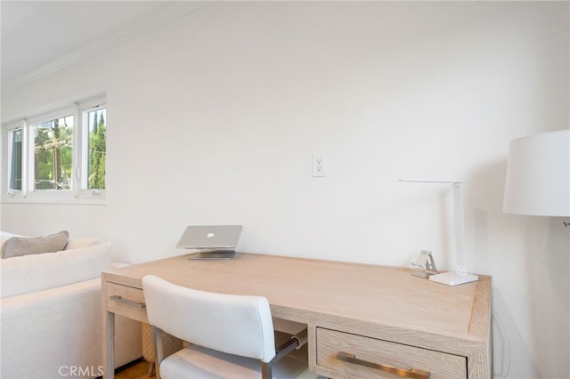 3407 Huxley St Unit 31, Los Angeles, CA 90027 - office with crown molding