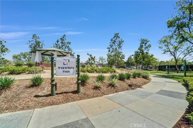 2019 Arnold Way, Fullerton, CA 92833 - view of community