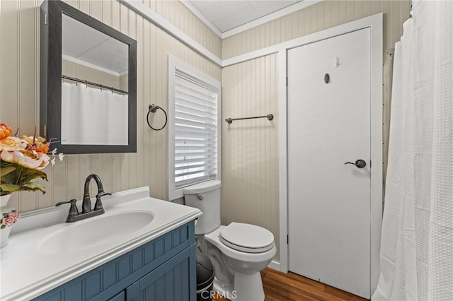 41050 Mohawk Cir, Cherry Valley, CA 92223 - bathroom with ornamental molding, wood finished floors, and vanity