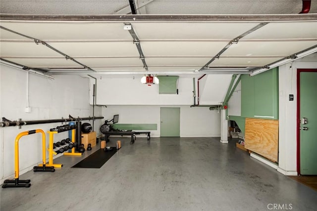 4320 W Kling St Unit 27, Burbank, CA 91505 - garage with a garage door opener