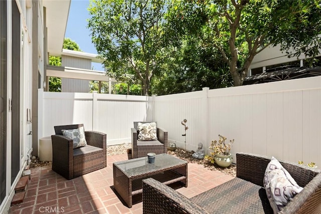 4320 W Kling St Unit 27, Burbank, CA 91505 - fenced backyard featuring a patio area and an outdoor hangout area