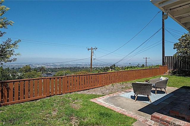 5527 Elmbank Rd, Rancho Palos Verdes, CA 90275 - fenced backyard with a patio
