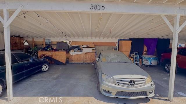 3844 Whiteside St, East Los Angeles, CA 90063 - view of garage