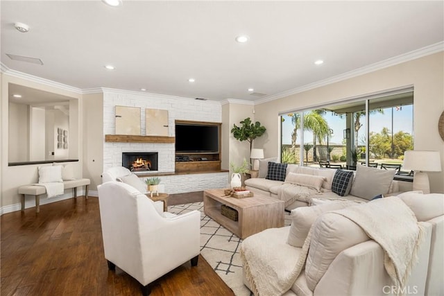 3959 Paseo Ln, Cresta, Corona, CA 92881 - living area with wood finished floors, crown molding, recessed lighting, and a large fireplace