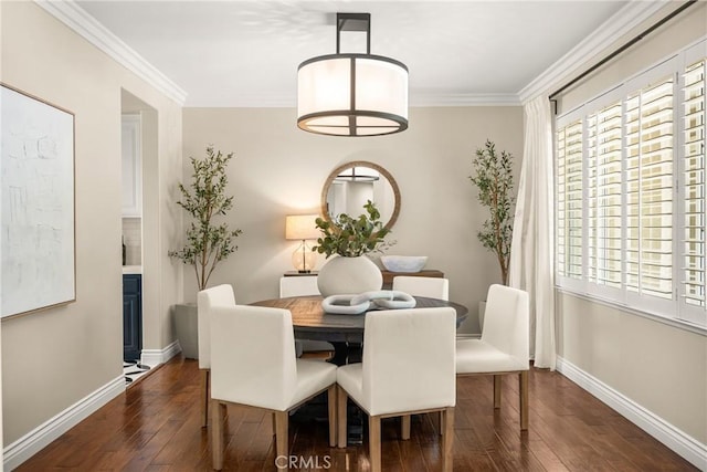 3959 Paseo Ln, Cresta, Corona, CA 92881 - dining space with dark wood finished floors and crown molding