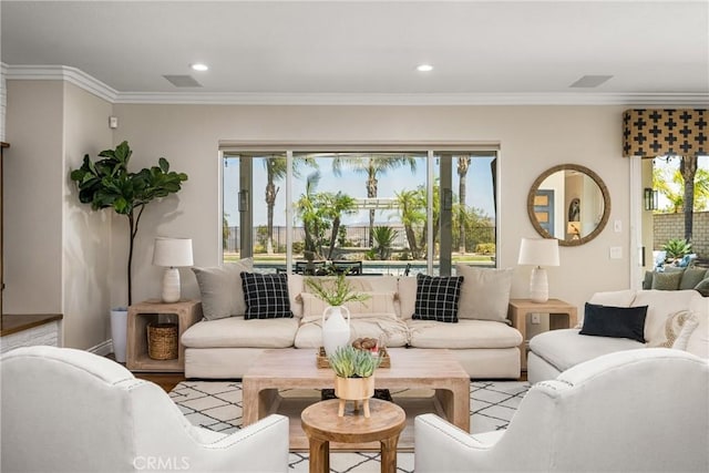 3959 Paseo Ln, Cresta, Corona, CA 92881 - living area featuring ornamental molding and recessed lighting