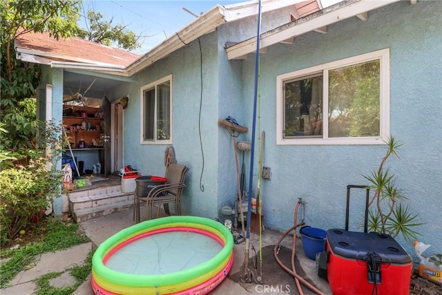 2734 S Redondo Blvd, Los Angeles, CA 90016 - view of property exterior featuring stucco siding