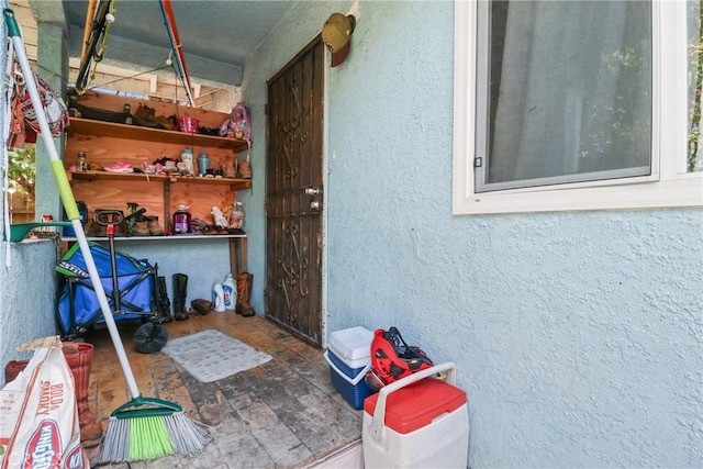 2734 S Redondo Blvd, Los Angeles, CA 90016 - view of storage room