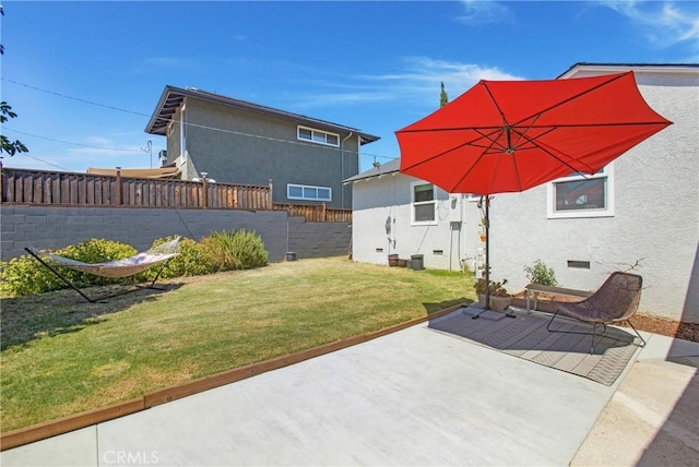 429 S Colfax St, La Habra, CA 90631 - fenced backyard with a patio