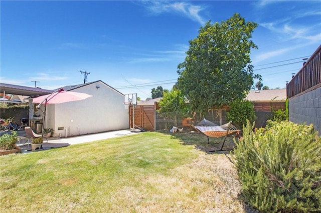 429 S Colfax St, La Habra, CA 90631 - view of yard featuring a patio area